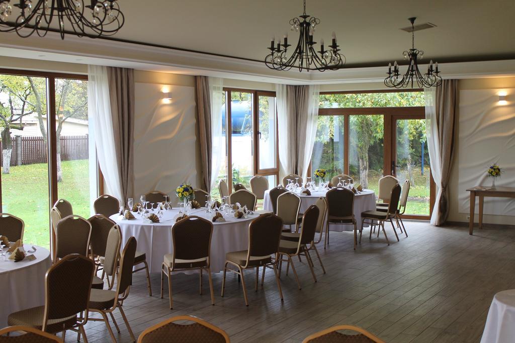 Hotel Sveciu Namai Linges à Nemėžis Extérieur photo