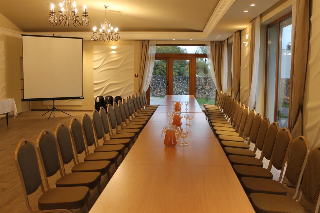 Hotel Sveciu Namai Linges à Nemėžis Extérieur photo