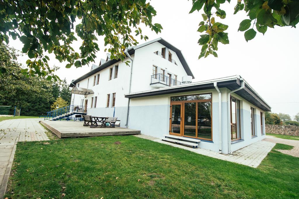 Hotel Sveciu Namai Linges à Nemėžis Extérieur photo