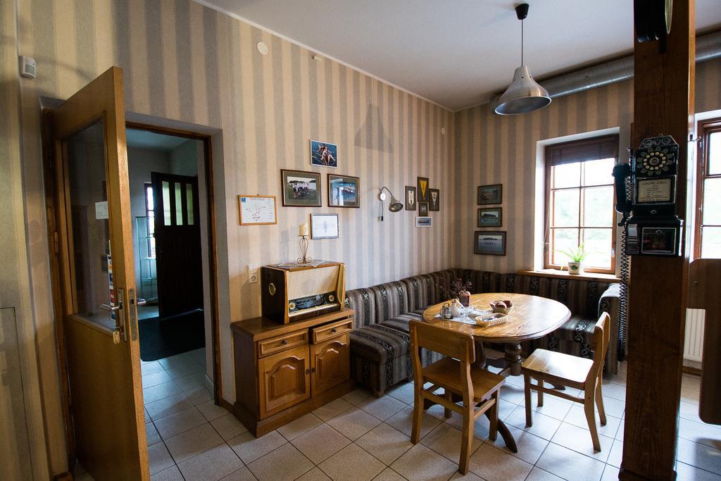 Hotel Sveciu Namai Linges à Nemėžis Extérieur photo