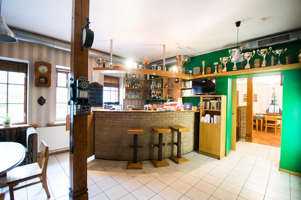 Hotel Sveciu Namai Linges à Nemėžis Extérieur photo