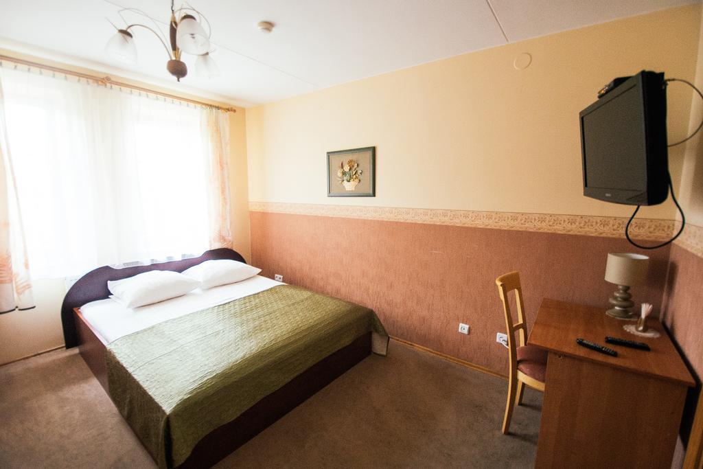 Hotel Sveciu Namai Linges à Nemėžis Extérieur photo