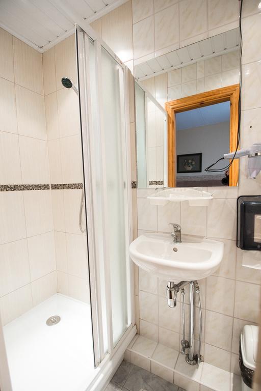 Hotel Sveciu Namai Linges à Nemėžis Extérieur photo