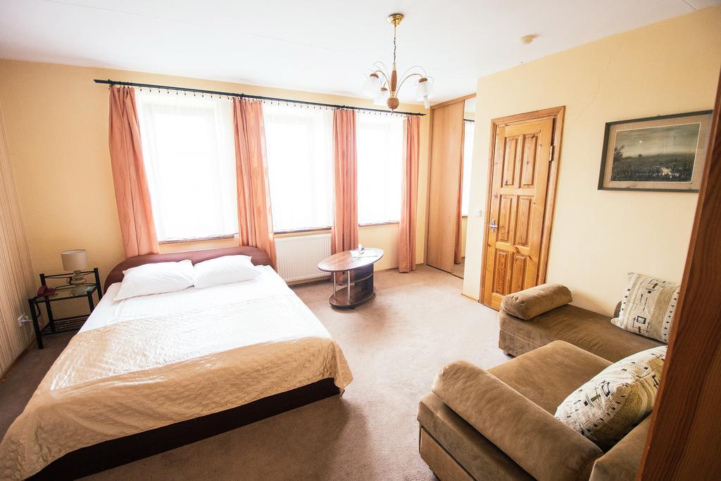 Hotel Sveciu Namai Linges à Nemėžis Extérieur photo