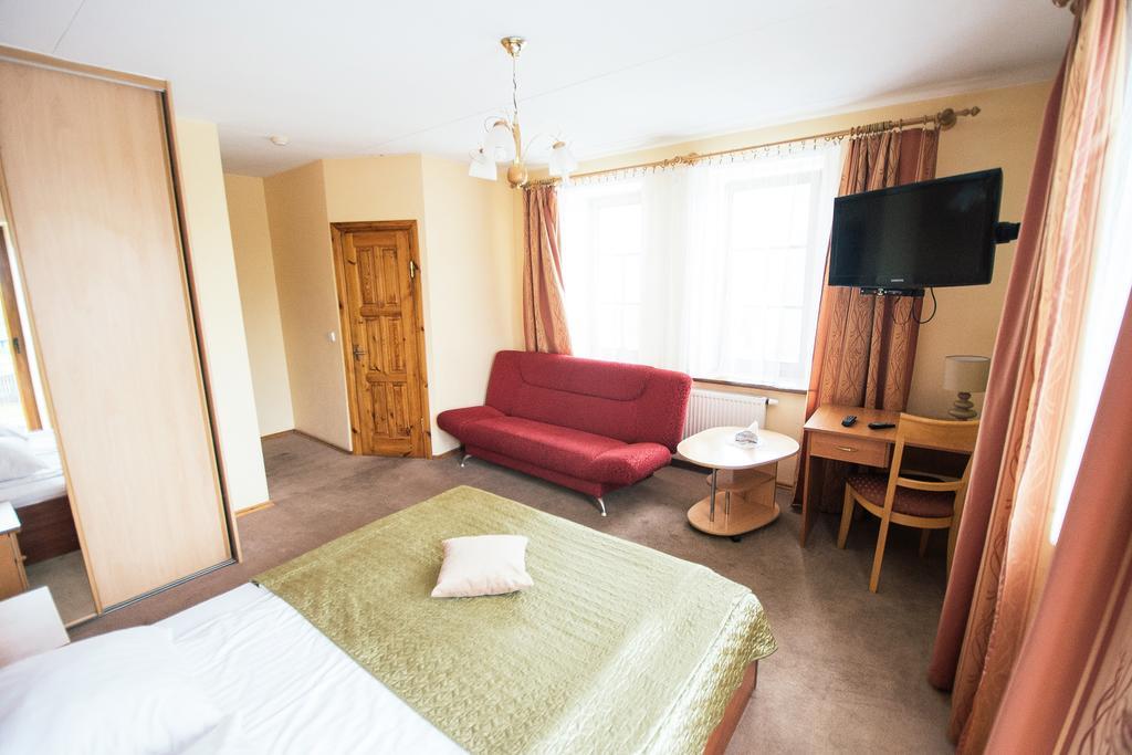 Hotel Sveciu Namai Linges à Nemėžis Extérieur photo