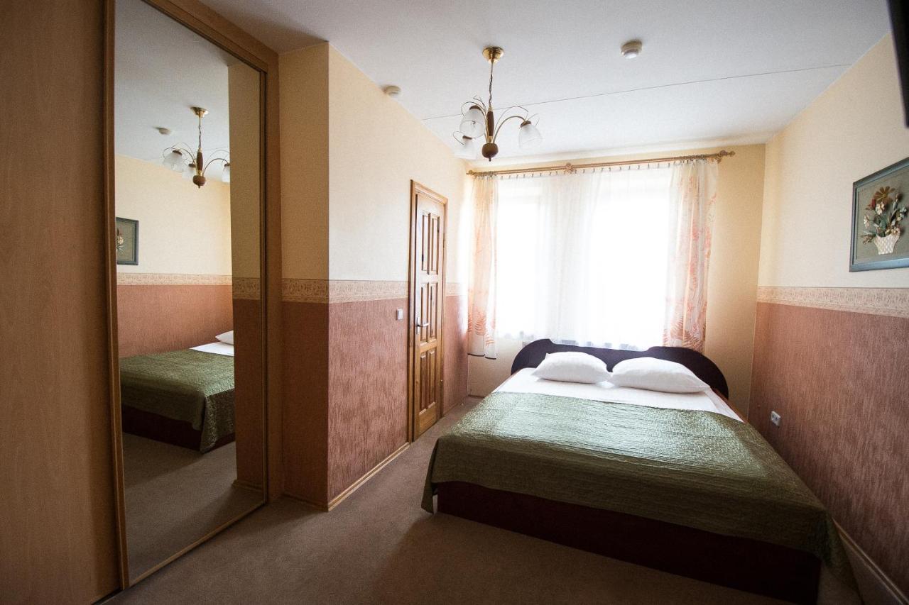 Hotel Sveciu Namai Linges à Nemėžis Extérieur photo
